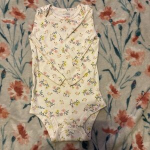 Simple Floral Print Long Sleeve Bodysuit